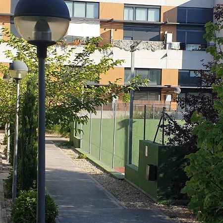 Cozy Loft in Tres Cantos, 20 min to Madrid Exterior foto